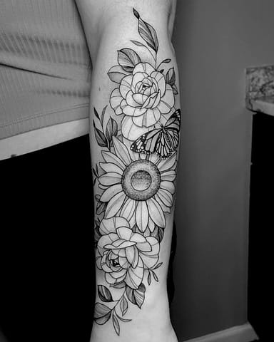 Allyssa-Bollmann-Flower-Tattoos